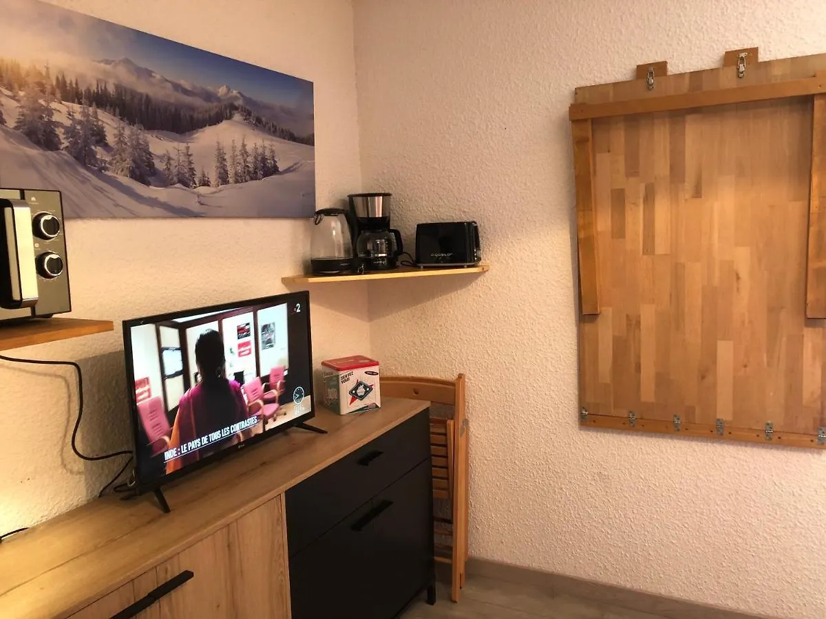 Studio 3 Personnes Idealement Situe, Au Pied Des Pistes Et Proche Commerces Apartment Vars  France